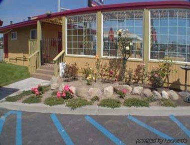 Surestay By Western Monterey Seaside