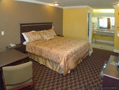 Surestay By Western Monterey