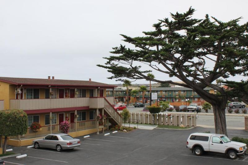 Surestay By Western Monterey 3*