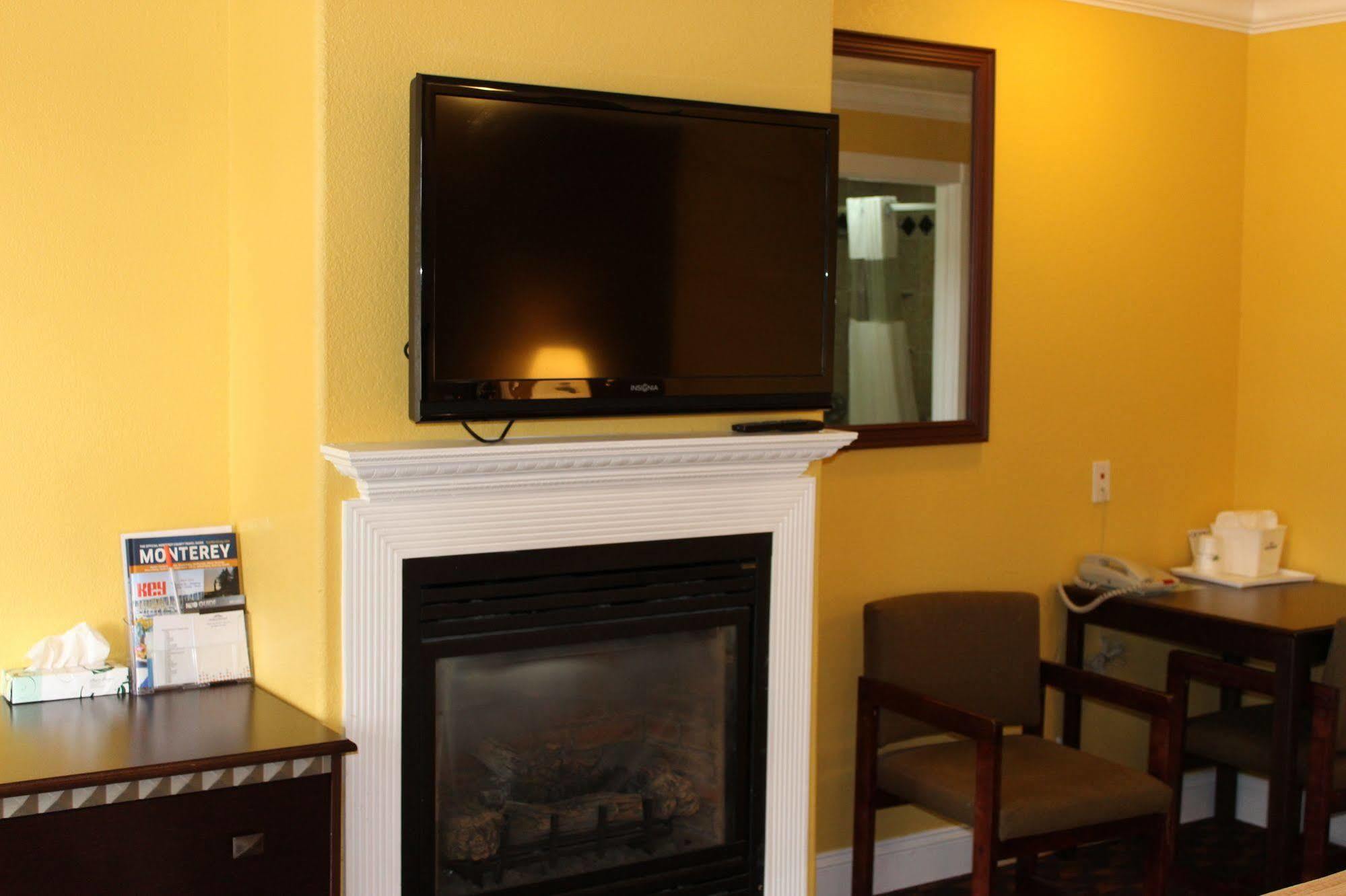 Surestay By Western Monterey