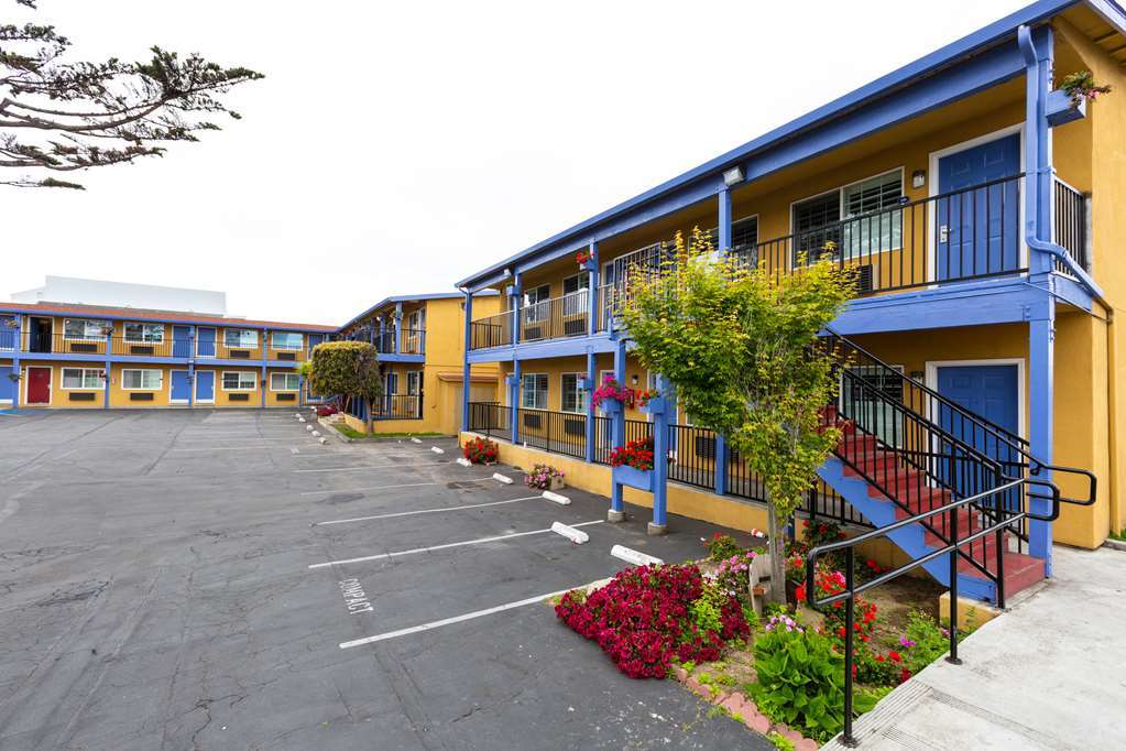 Surestay By Western Monterey Hotel 3*